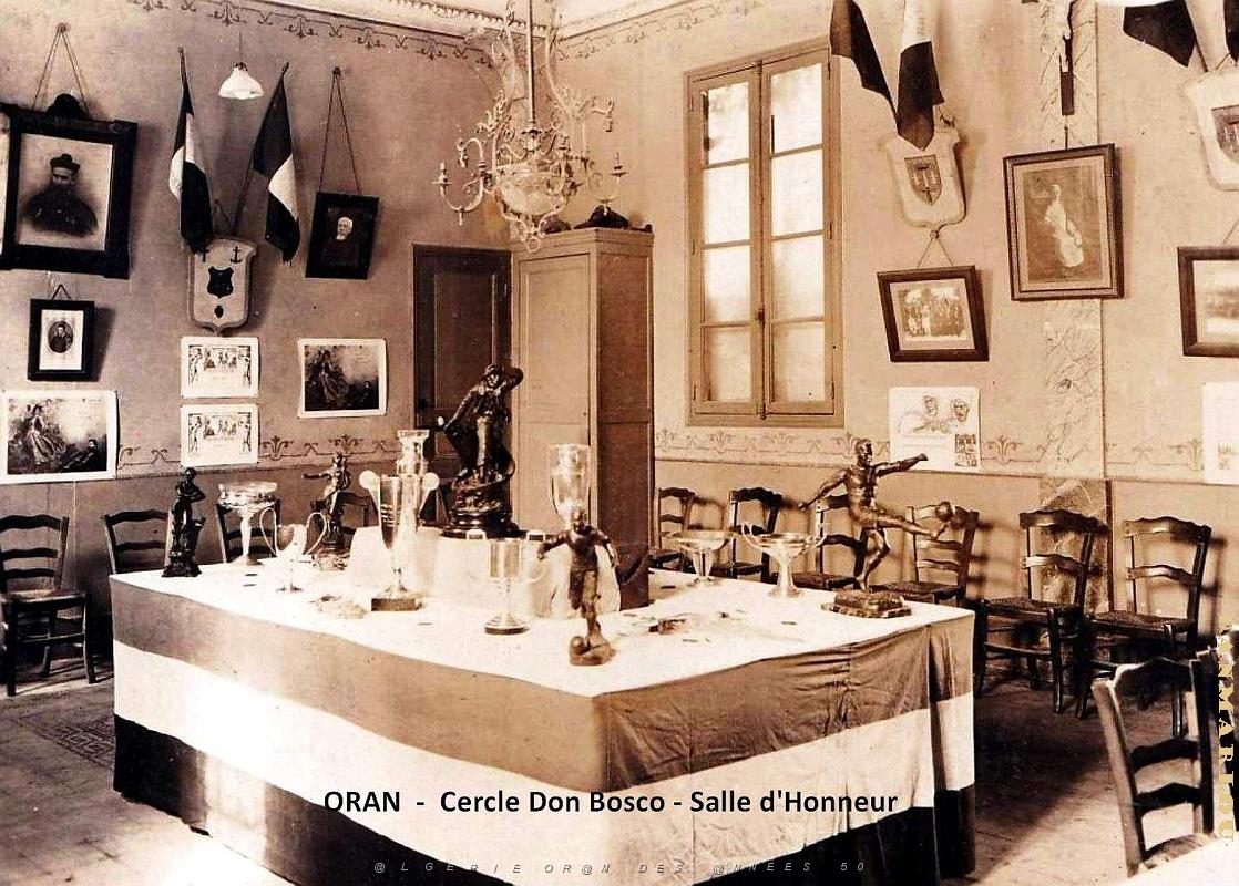 Oran - Cercle Don Bosco - Salle d'Honneur.jpg